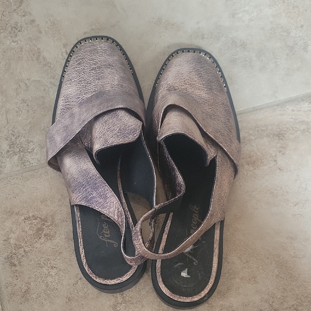 Free People Metallic Slingback Flats - Picture 2 of 5